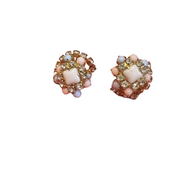 Vintage Unique Rhinestone & Faux PearlOpaline Gold tone Clip On Earrings